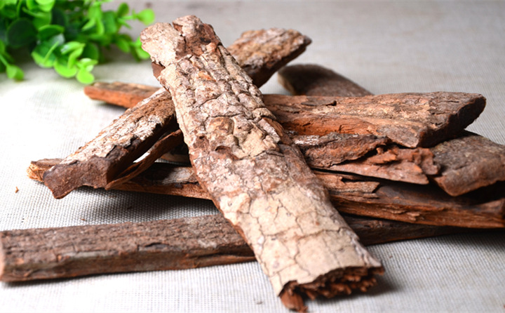 木器廠、板材加工廠、門廠等木材加工企業(yè)木器廠、板材加工廠、門廠等木材加工企業(yè)每天都會(huì)產(chǎn)生大量的刨花每天都會(huì)產(chǎn)生大量的刨花 木器廠、板材加工廠、門廠等木材加工企業(yè)木器廠、板材加工廠、門廠等木材加工企業(yè)每天都會(huì)產(chǎn)生大量的刨花每天都會(huì)產(chǎn)生大量的刨花